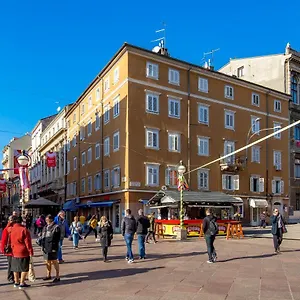 Main Street Apartamento